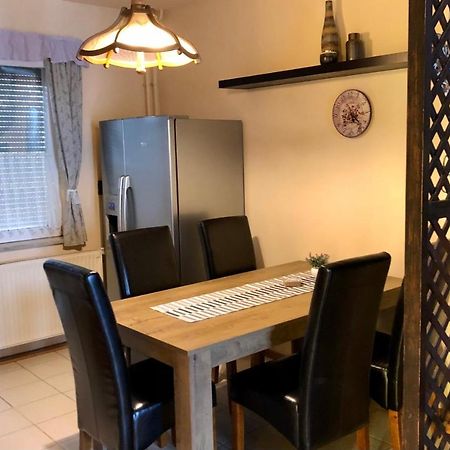 Ferienwohnung Apartman 4. Balatonalmádi Exterior foto
